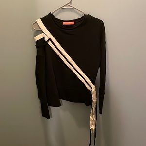 Smarteez black sweatshirt